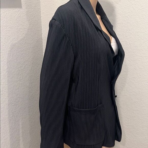 Nwt Zara dark gray ribbed Blazer with Notched Lapel and Relaxed Fit - Picture 3 of 5